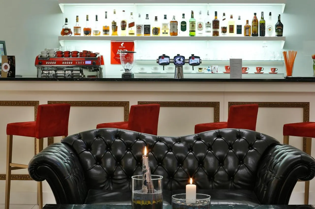 Hotel Kolonada Karlsbad 4*,